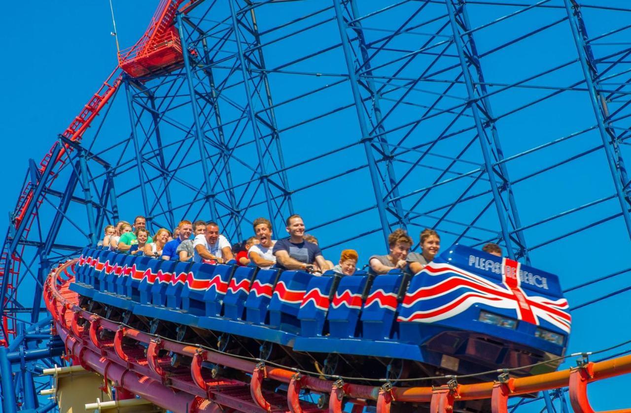 Velvet Coaster Apartments Blackpool Eksteriør billede